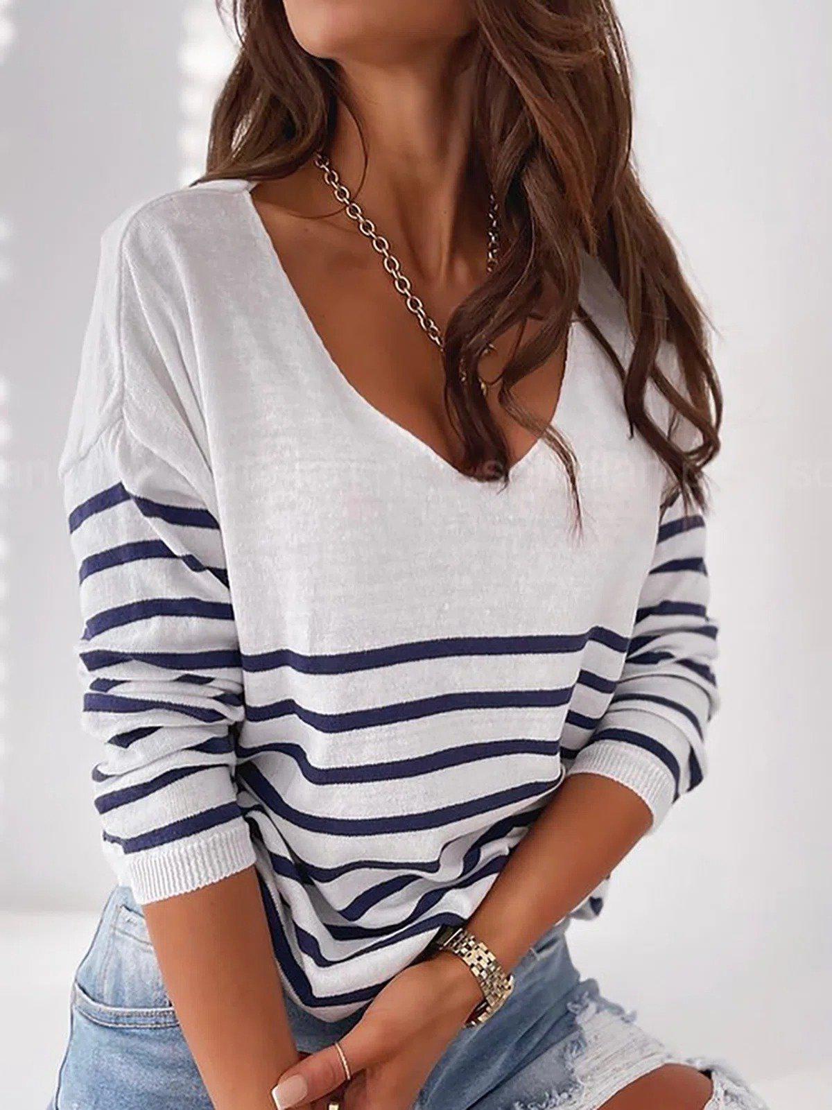 Classy Striped Print V-Neck Sweater